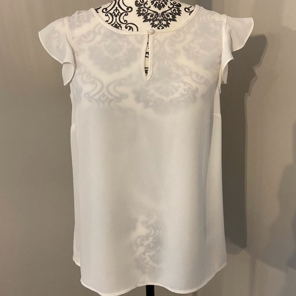 Elle short sleeve top